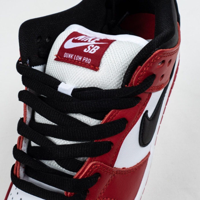 SB Dunk Low J-Pack Chicago
