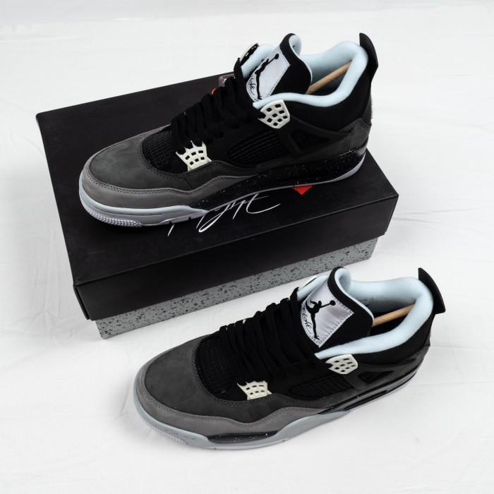 4's Retro Fear Pack
