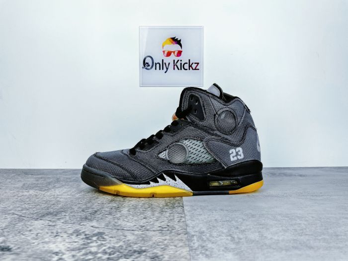 5's X OW black