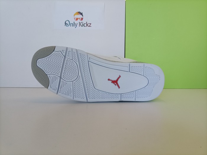 4's Retro White Oreo