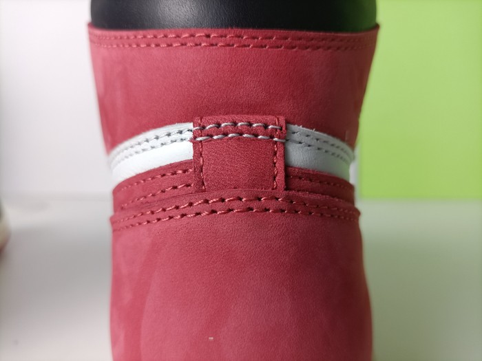 1's Retro High Track Red