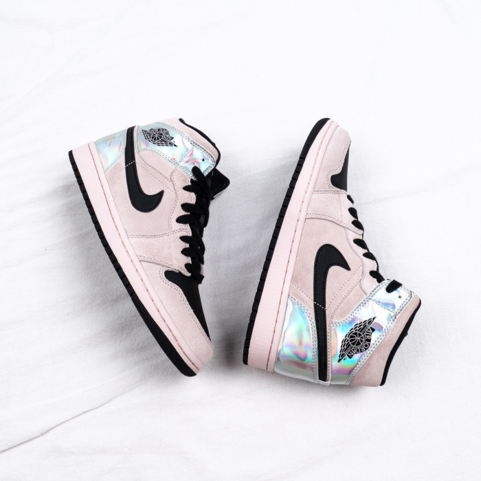 1's Mid Dirty Powder Iridescent