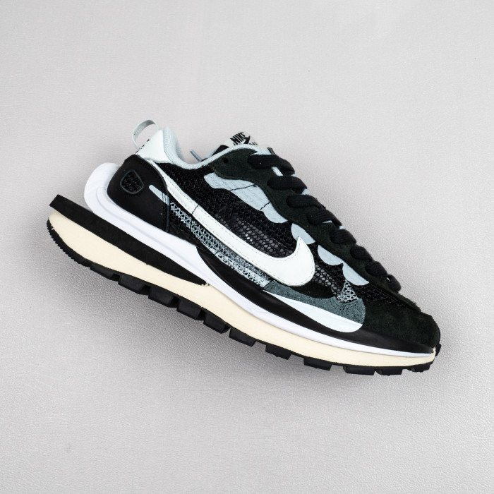 Vaporwaffle sacai Black White