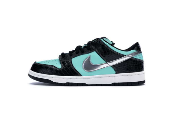 Dunk Low Pro SB Tiffany