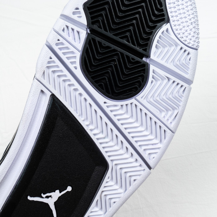 4's Retro Fear Pack
