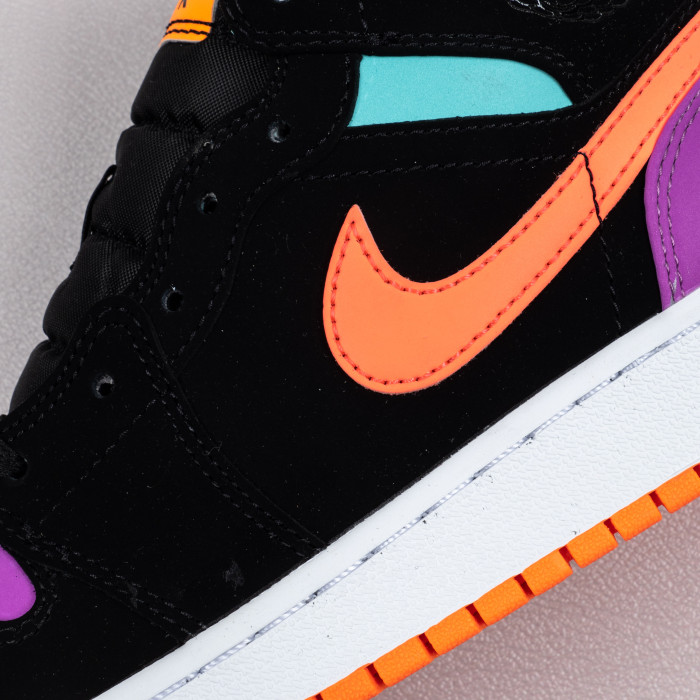 1's Mid Multi-Color
