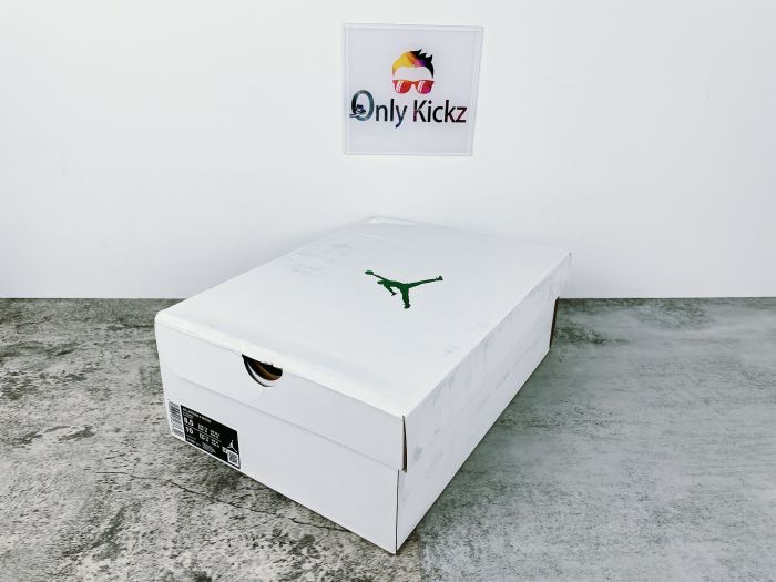 4's Retro Metallic Green