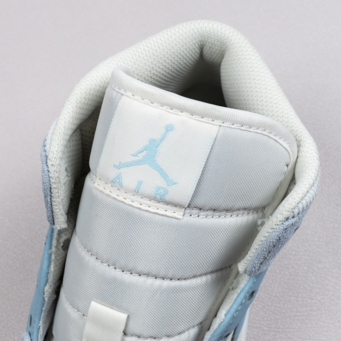 1's Mid Mixed Textures Blue