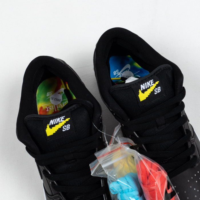SB Dunk Low Civilist