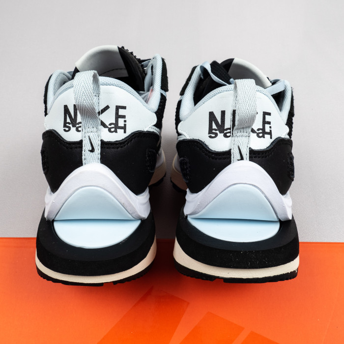 Vaporwaffle sacai Black White