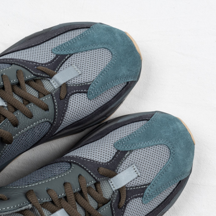 700 Teal Blue