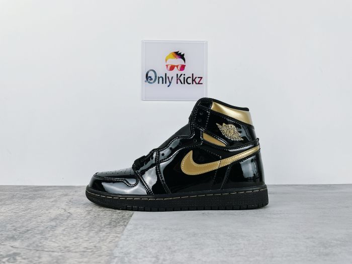 1's Retro High Black Metallic Gold