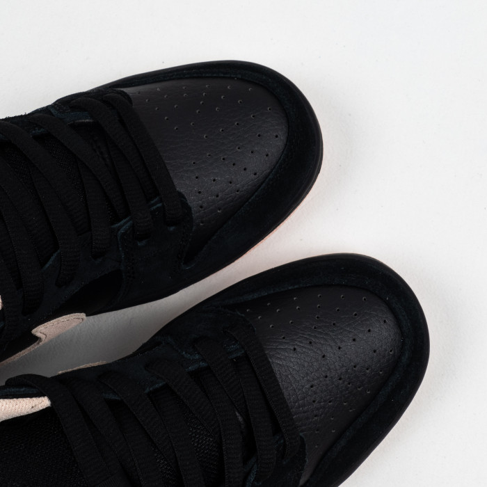 SB Dunk Low Black Washed Coral