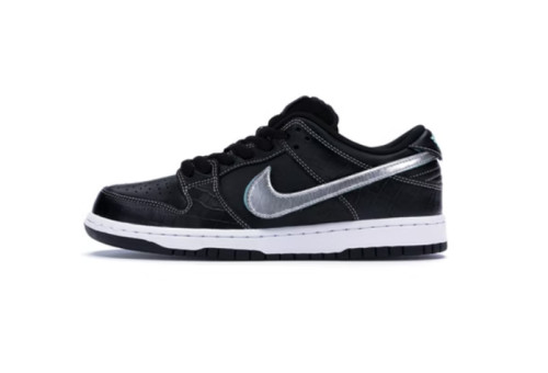 SB Dunk Low Diamond Supply Co Black Diamond