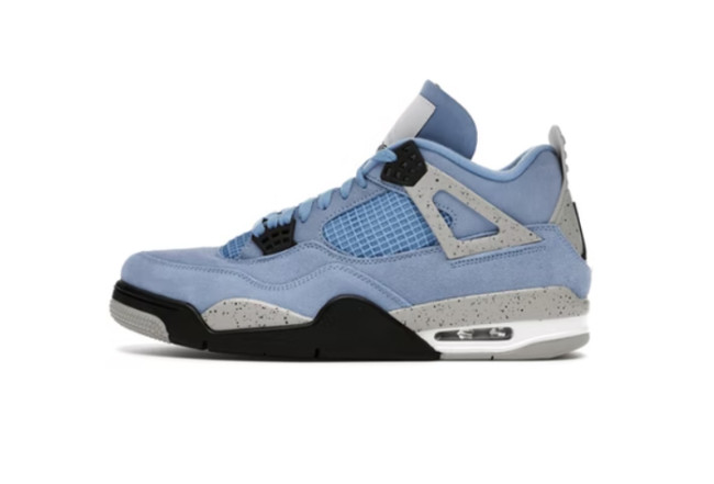 4's Retro University Blue UNC