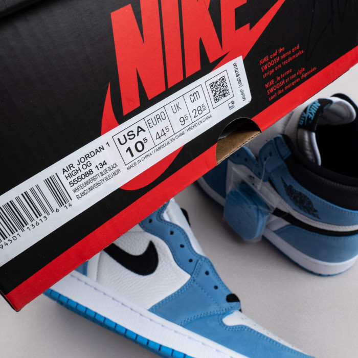 1's Retro High White University Blue Black