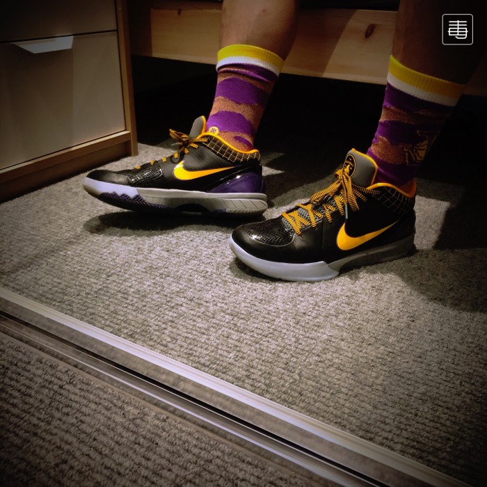 Kobe 4 Protro Carpe Diem