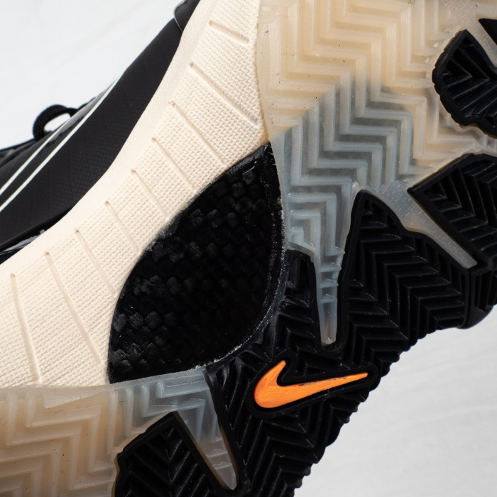 Kobe 4 Protro Undefeated Black Mamba