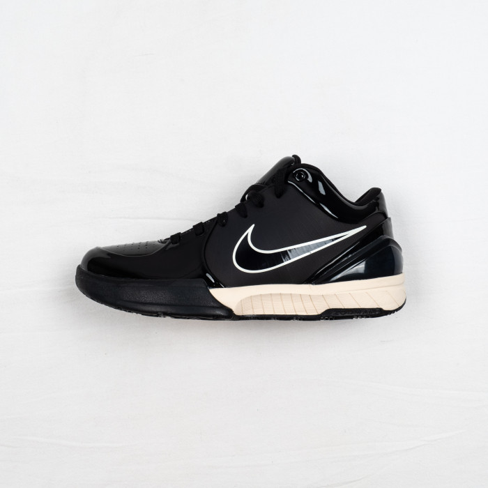 Kobe 4 Protro Undefeated Black Mamba