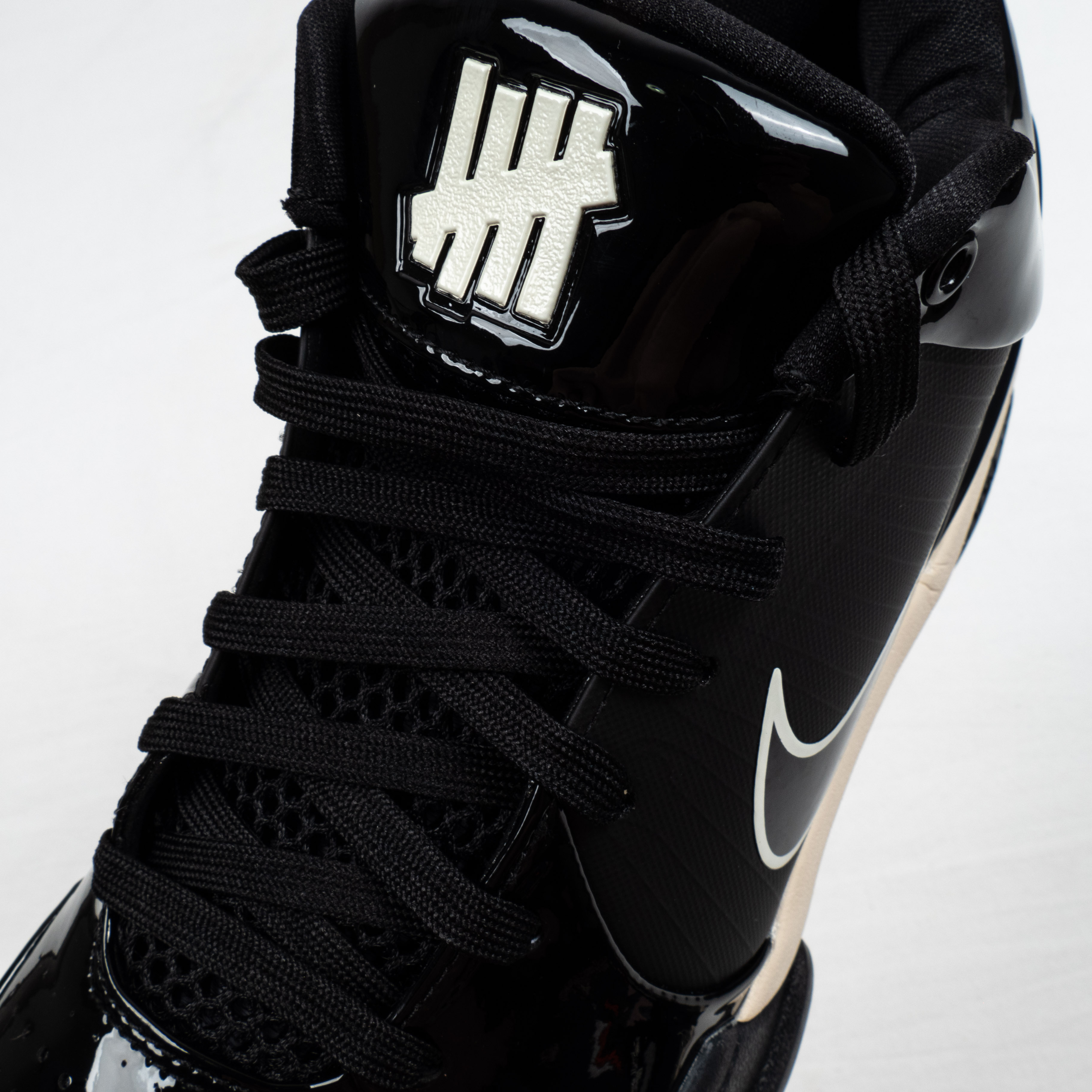 Kobe 4 Protro Undefeated Black Mamba