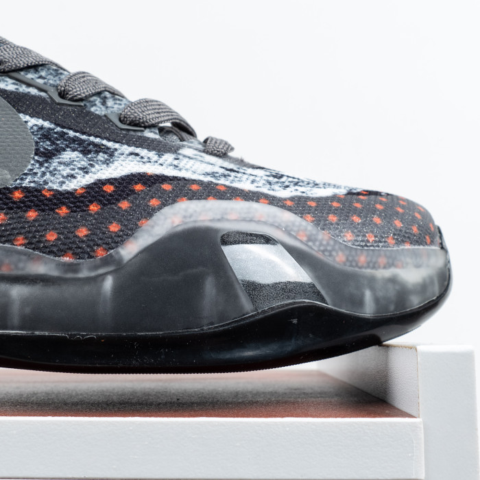 Kobe 10 Pain