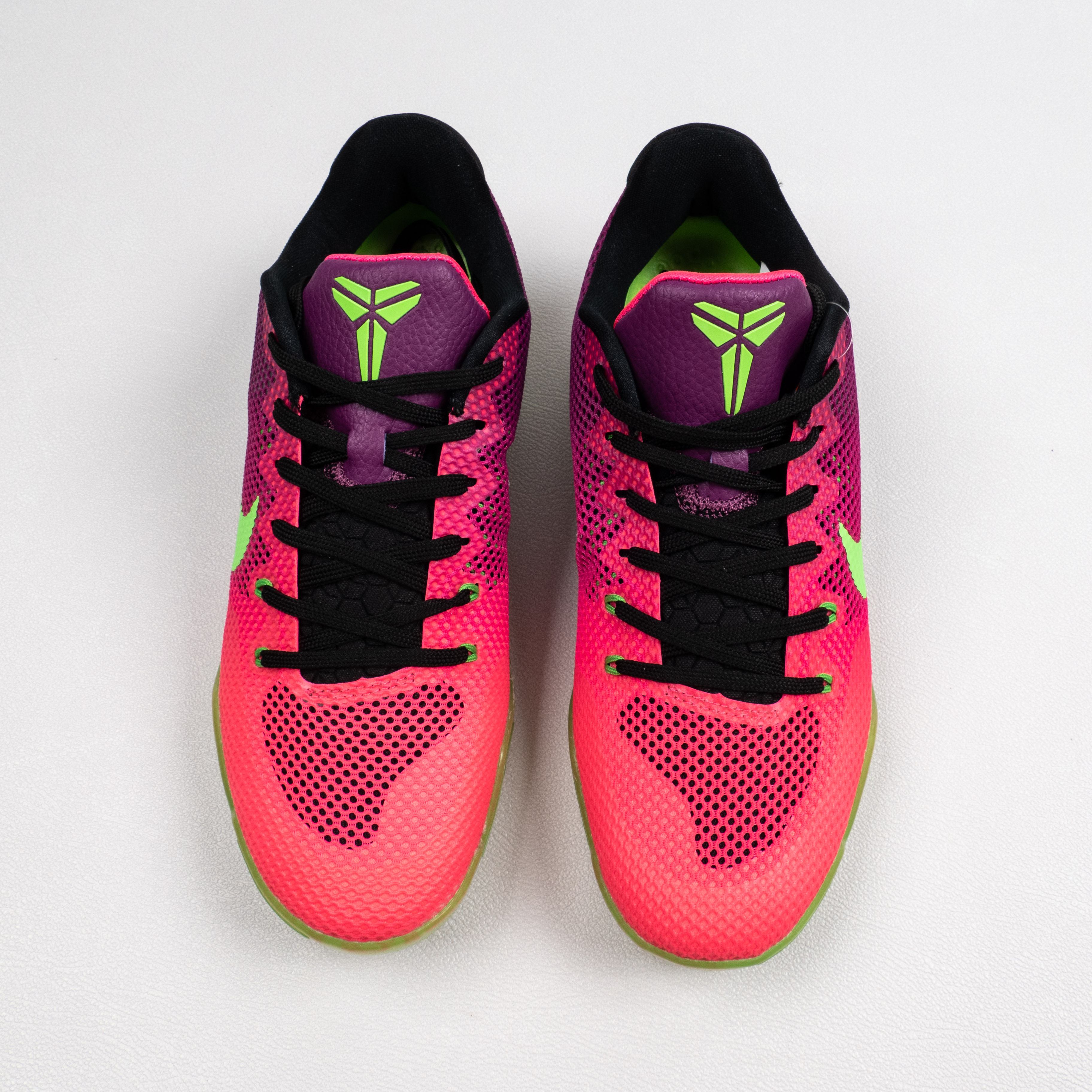 Kobe 11 EM Low Mambacurial