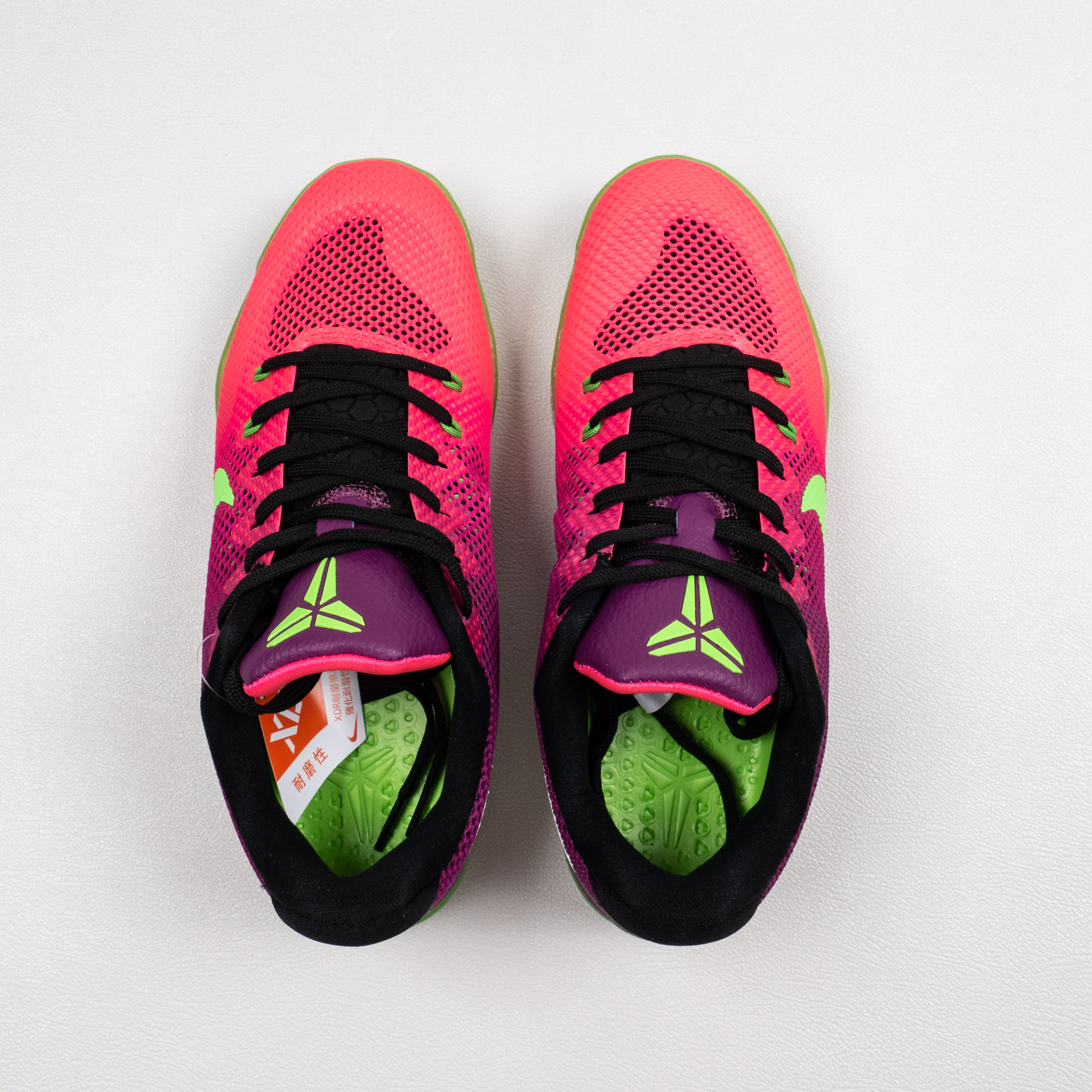 Kobe 11 EM Low Mambacurial