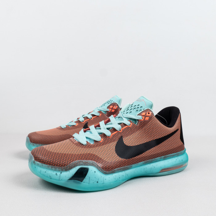 Kobe 10 Easter