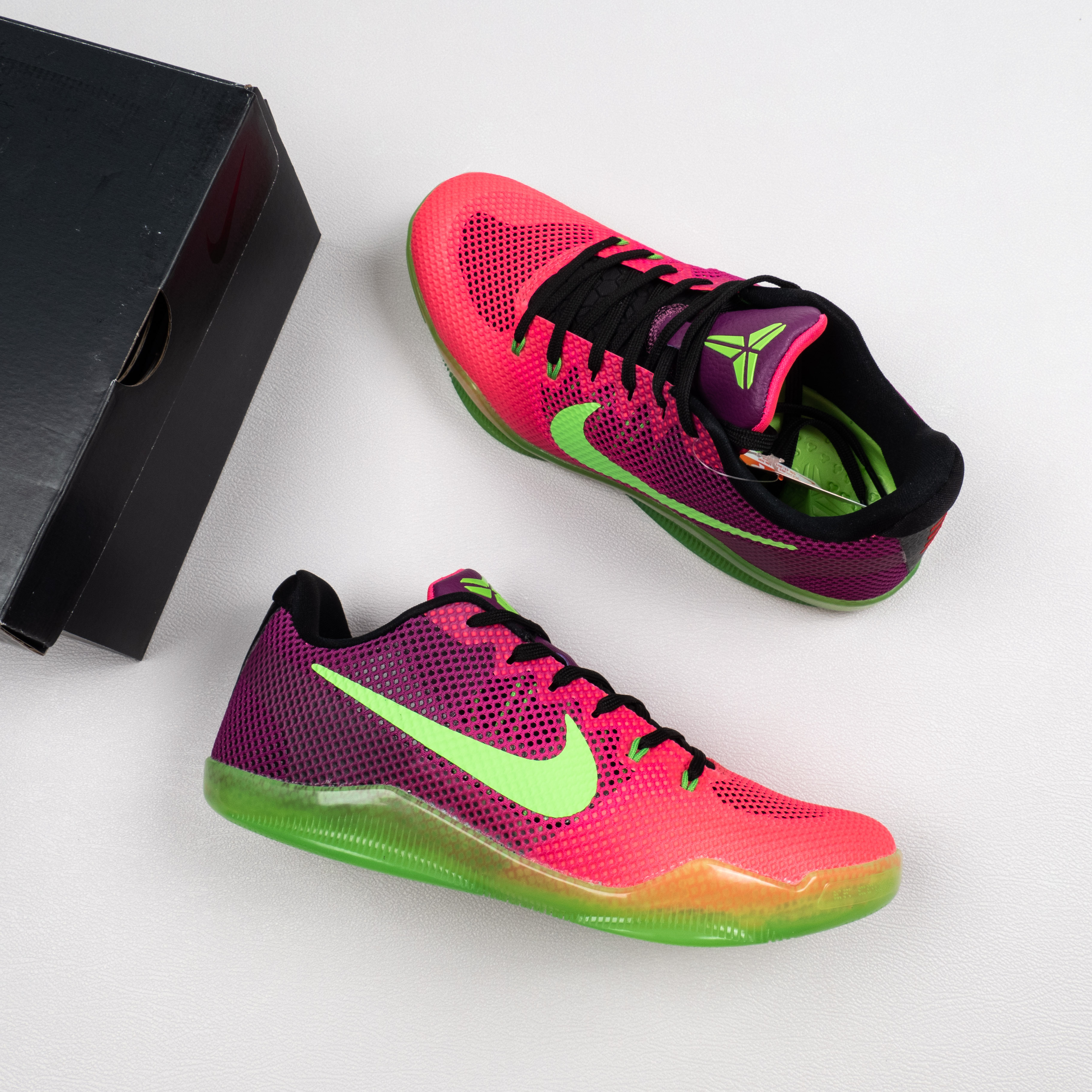 Kobe 11 EM Low Mambacurial