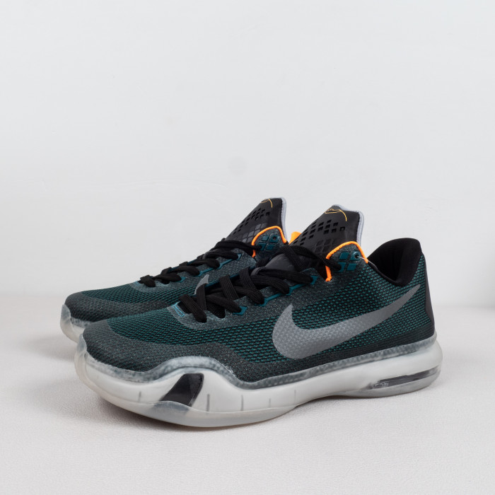 Kobe 10 Flight