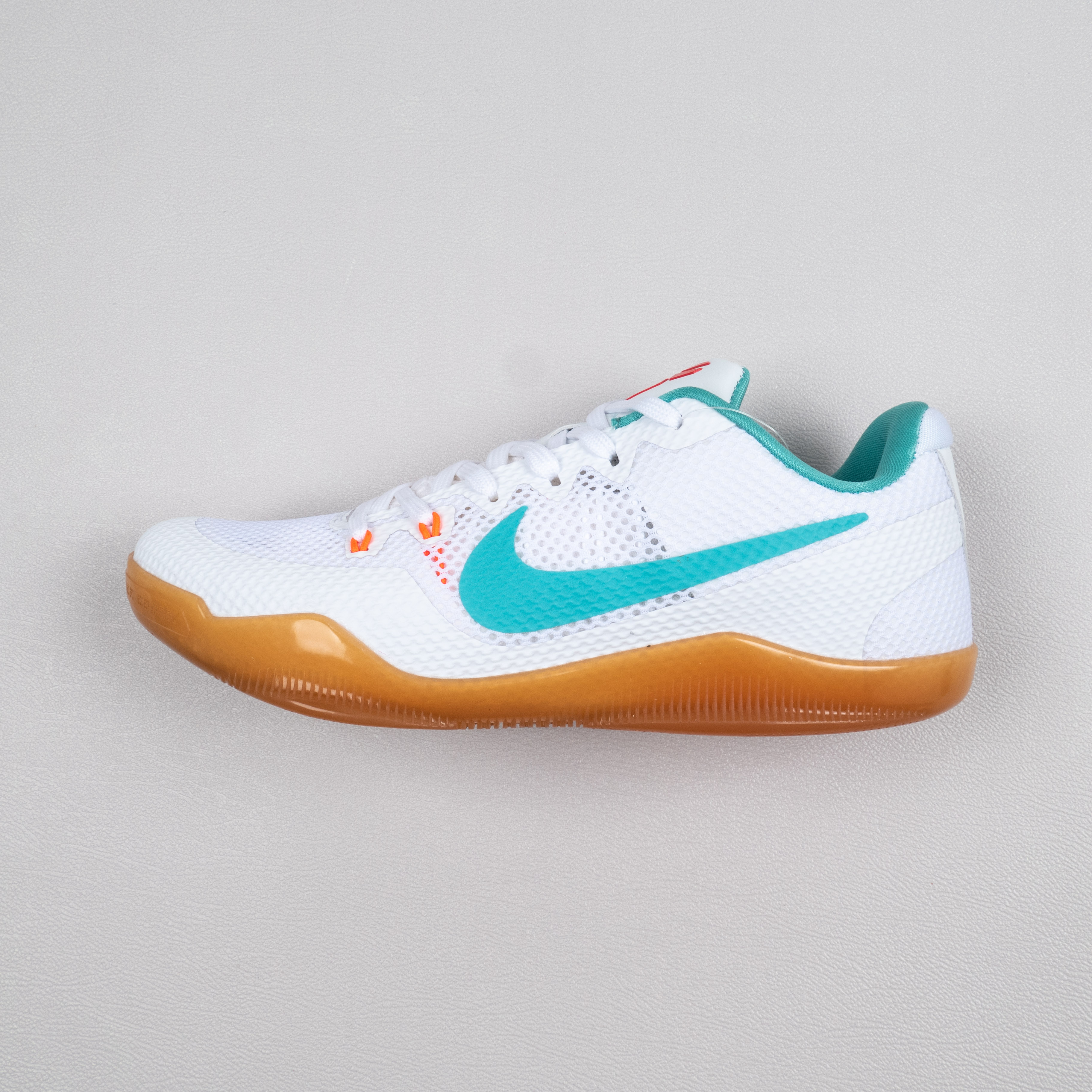 Kobe 11 EM Low Summer Pack