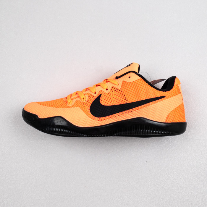 Kobe 11 EM Low Barcelona