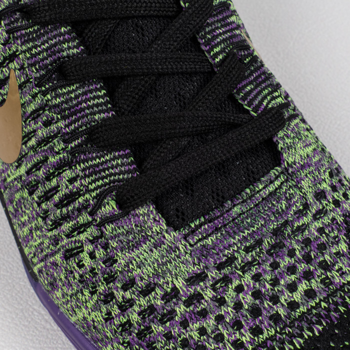 Kobe 9 Low Mamba Moment
