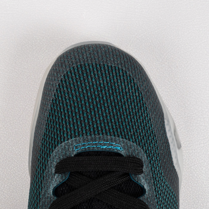 Kobe 10 Flight