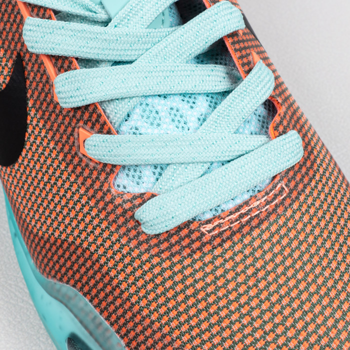 Kobe 10 Easter