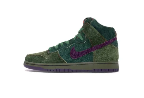 Dunk SB High Skunk 420