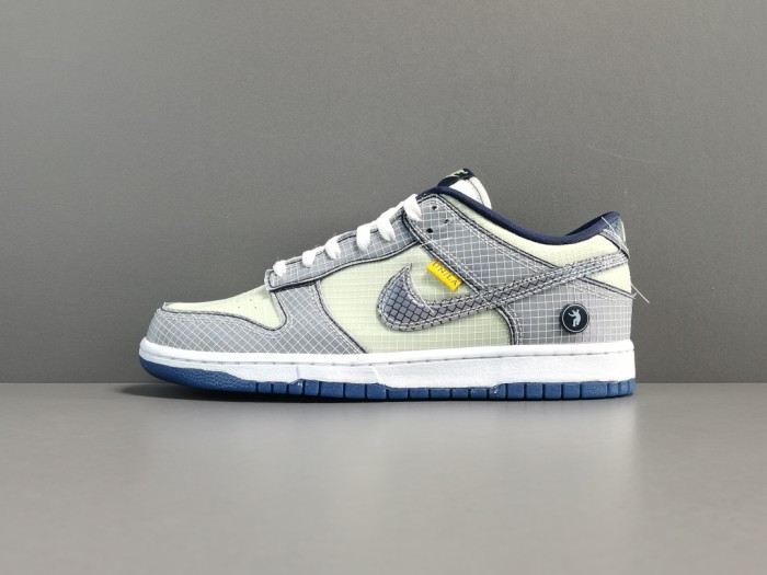 Dunk Low Union Passport Pack Pistachio
