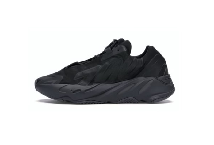 700 MNVN Triple Black