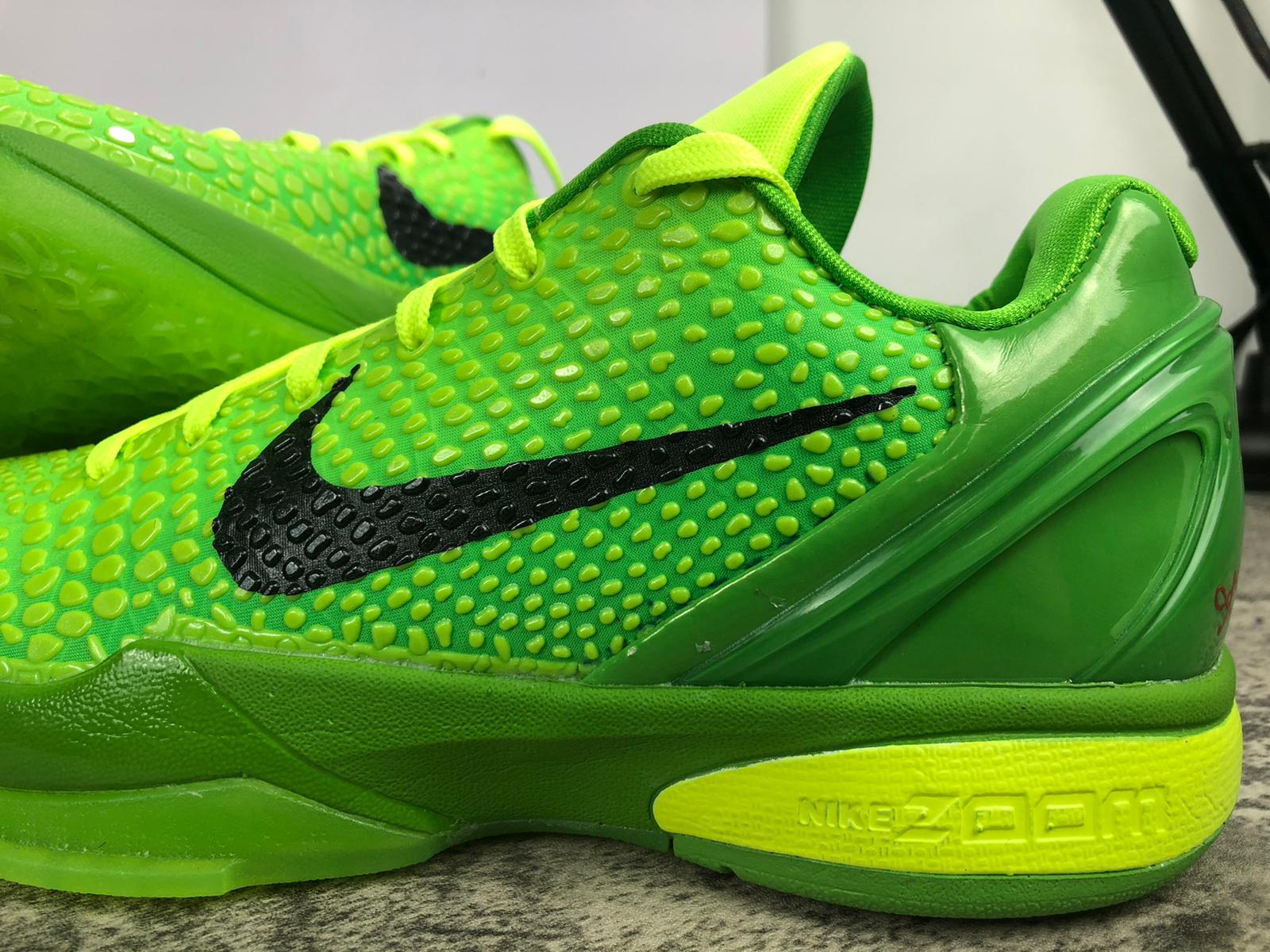 Kobe 6 Protro Grinch (2020)
