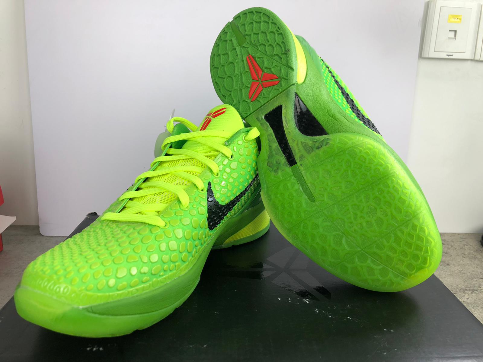 Kobe 6 Protro Grinch (2020)