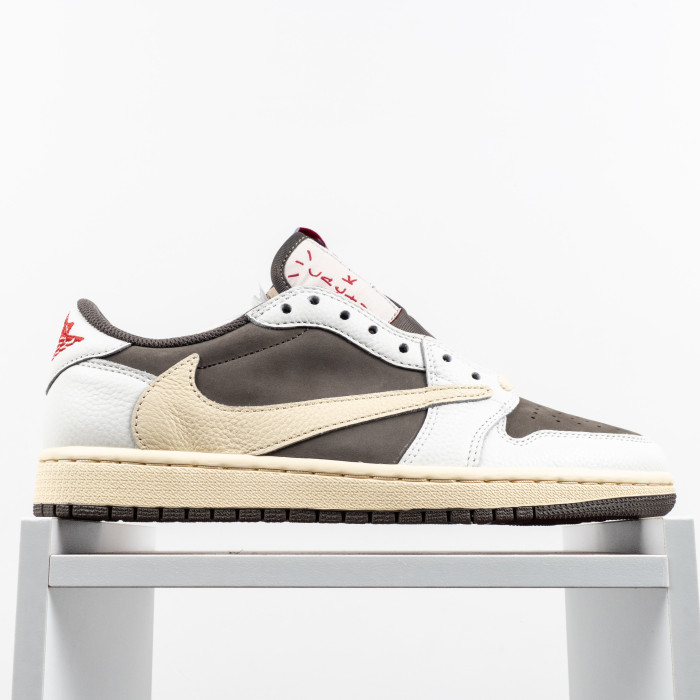 1's Retro Low OG SP Travis Scott Reverse Mocha