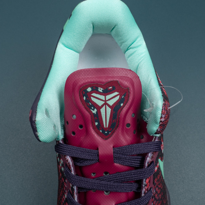 Kobe 8 Pit Viper 