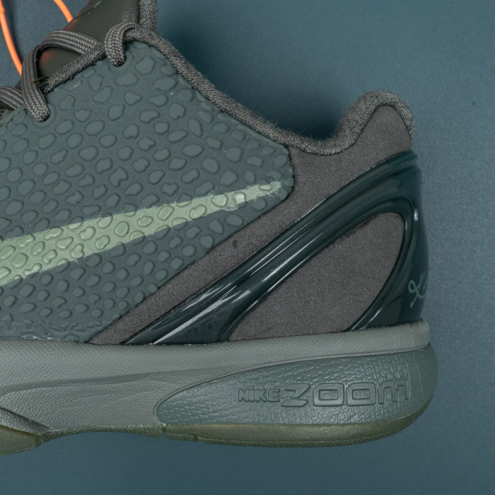 Kobe 6 Black Mamba Collection Fade to Black