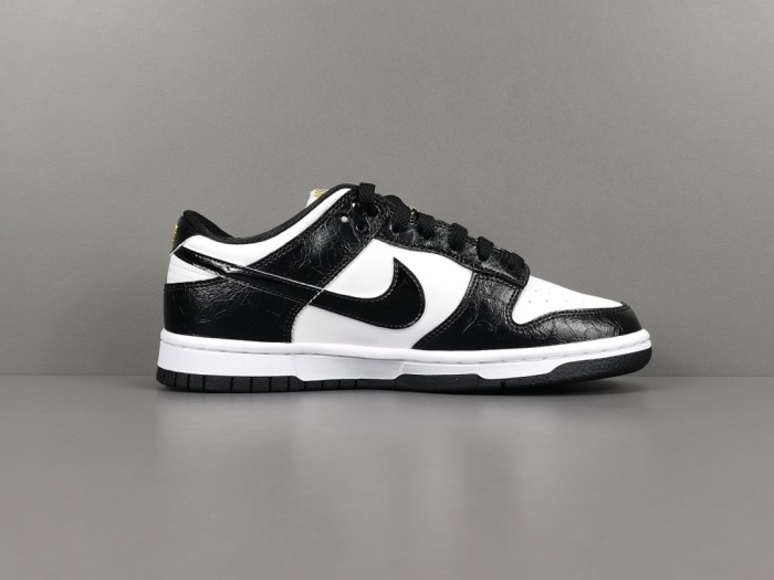 Dunk Low World Champs Black White