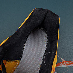 Kobe 9 EM Low Bruce Lee