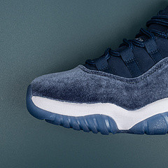 11 MIDNIGHT NAVY