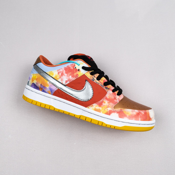 SB Dunk Low Street Hawker (without special box)