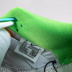 SB Dunk Low Street Hawker (without special box)