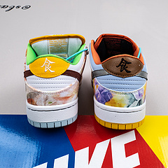 SB Dunk Low Street Hawker (without special box)