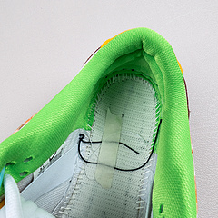 SB Dunk Low Street Hawker (without special box)